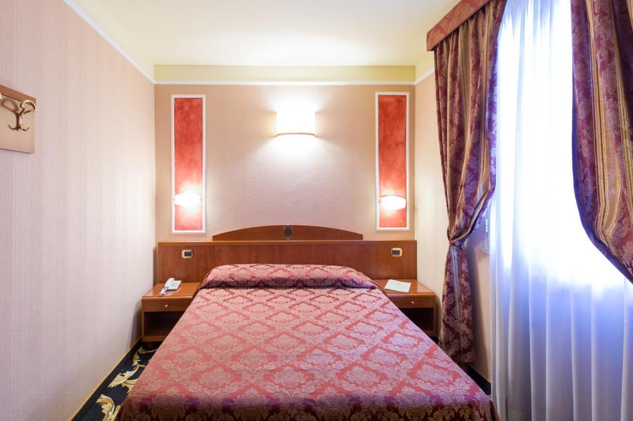 Boutique Hotel Puccini Montecatini Terme Exterior foto