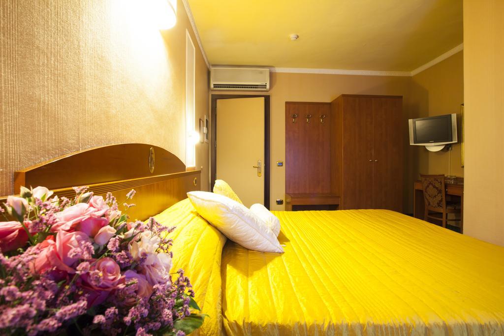 Boutique Hotel Puccini Montecatini Terme Exterior foto
